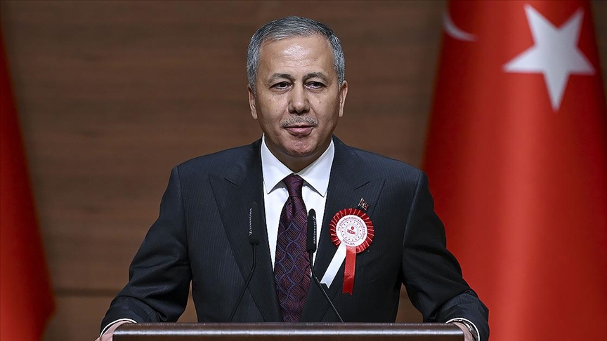 İÇİŞLERİ BAKANI YERLİKAYA'DAN YENİ TRAFİK KANUNU TEKLİFİNE İLİŞKİN PAYLAŞIM