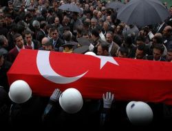 Akyaka Belediye Başkanı Turgut Turan, Son Yolculuğuna Uğurlandı!