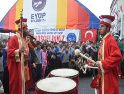 Eyüpte Altıncı Spor Salonu Açıldı