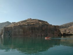 Yavuzeli’ni Türkiye’ye Tanıtan Kale: Rumkale