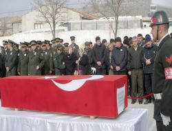 Tabip Asteğmen Karagül, Afyonkarahisar’da Son Yolculuğuna Uğurlandı