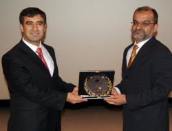 Ayna Programının Yapımcısı Saim Orhana 2011 Evliya Çelebi Ödülü