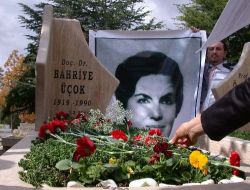 Bahriye Üçokun Kızı Kumru Üçok: Bana Kanıt Göstersinler!