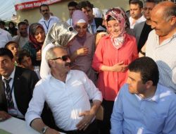 Mersin İmam Hatip Liseleri Mezunları Pilav Gününde Buluştu