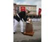 Mezuniyet Sevinci Sırasında Havaya Atılan Komiser Yardımcısı Yere Düştü