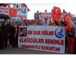 Başbakan’ı Mhp’liler Karşıladı