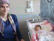 6 günlük bebeğin makasla parmağını kopardılar