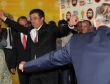 Bakan Zeybekci zeybek oynadı