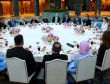 Erdoğan ünlüleri ağırladı!