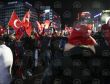 Halk oylaması sonuçları kutlanıyor