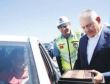 Yıldırım’dan sürücülere çikolata ikramı