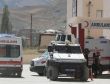 Hakkaride askerleri taşıyan araç kaza yaptı