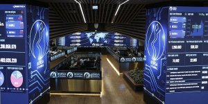 Borsa rekorunu 120.000 puanın üzerine taşıdı