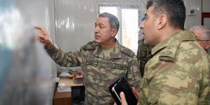 Orgeneral Akar Kilis ve Hatay'da denetlemelerde bulundu