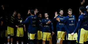 Fenerbahçe Doğuş play-off turuna yükselmeyi garantiledi