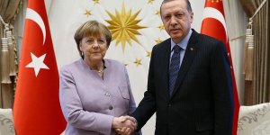 Cumhurbaşkanı Erdoğan Merkel ile telefonda görüştü