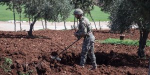 Afrin'de 10 günde Afrin'de 95 patlayıcı imha edildi