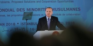 "Çifte standart karşısında sahada olmamız gerekiyor"