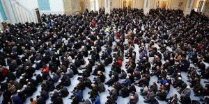 Cuma hutbesinde 'faiz' konusuna dikkat çekildi
