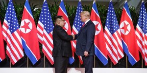 Singapur'da tarihi zirve başladı!