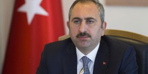 Adalet Bakanı Gül: Türkiye dışında ne bir dikili ağacım ne de param var