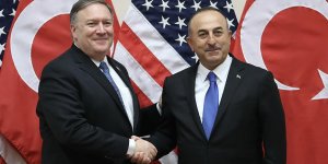 Dışişleri Bakanı Çavuşoğlu ve ABD'li mevkidaşı Pompeo Singapur'da bir araya geldi