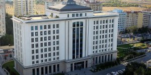AK Parti'den 'tebdili kıyafet'le saha araştırması