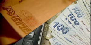 Türkiye ve Rusya'dan ticarette ulusal para hamlesi