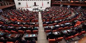 Kalkınma Bankasını yeniden yapılandıran teklif TBMM'de kabul edildi