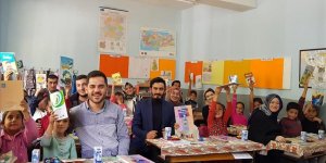 Gençlerden kitap seferberliği