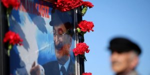 Bülent Ecevit vefatının 12'nci yılında mezarı başında anıldı