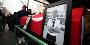 Pilot Yılmaz ile pilot adayı Altun son yolculuğuna uğurlandı