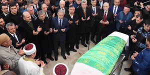 Köksal Toptan'ın annesi son yolculuğuna uğurlandı