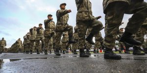 Akar ve komuta kademesi yeni askerlik sistemini görüştü