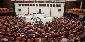 Afganistan tezkeresi 2 yıl daha uzatıldı
