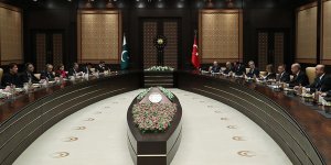 Türkiye ve Pakistan'dan 'FETÖ'yle mücadeleye devam' açıklaması