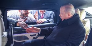 Cumhurbaşkanı Erdoğan minibüsçülerle sohbet etti