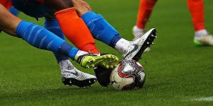 'Futbolcular daha fazla vergi versin' teklifi
