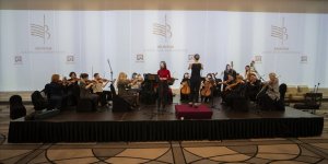 'Kadın orkestrası' kurdular kadın bestecileri seslendirdiler