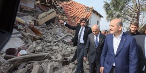 'Depremde hasar gören evlerle ilgili çalışmalar en yakın zamanda başlayacak'