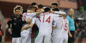 'A Millilerden ilk galibiyet'