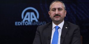 Gül: Firari 107 FETÖ'cünün Türkiye'ye getirilmesi sağlandı