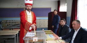 Sandıktan renkli görüntüler...