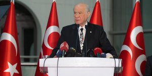 Bahçeli: AA çalışanlarına geçmiş olsun temennilerimi iletiyorum
