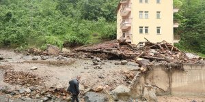 Araklı'daki sel sonrası kayıp 3 kişi hala aranıyor