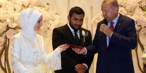 Cumhurbaşkanı Erdoğan, nikah şahitliği yaptı!