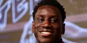 Demba Ba'dan rakiplere gözdağı