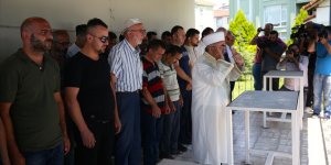Düzce'deki selde hayatını kaybeden Cengiz Töngel toprağa verildi