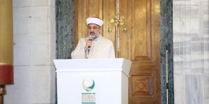 'İzzet ve şeref arıyorsan, Kur'an'da mümkün'