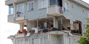 Sancaktepe'de evde patlama
